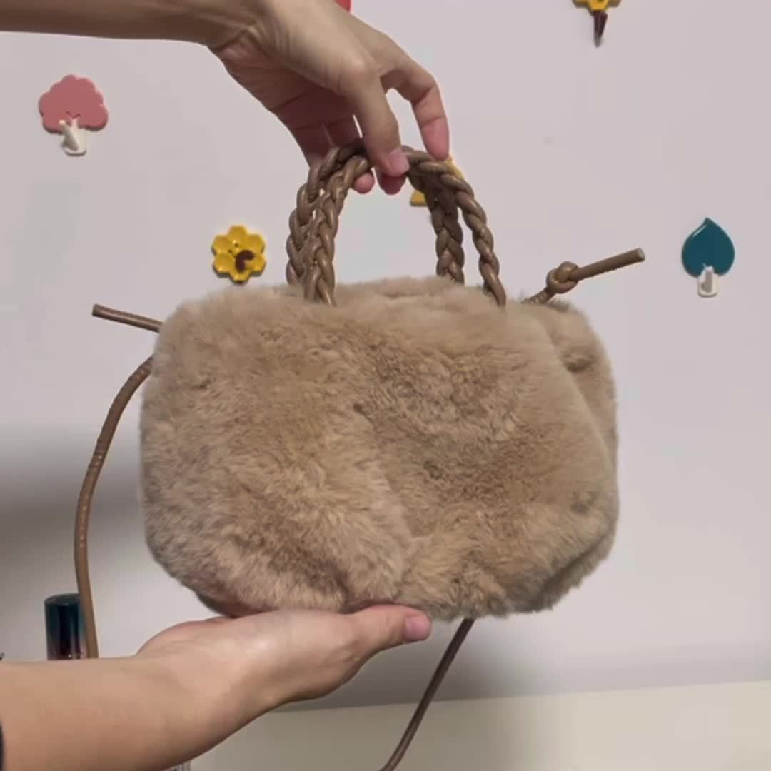 Fashionable solid color plush bag