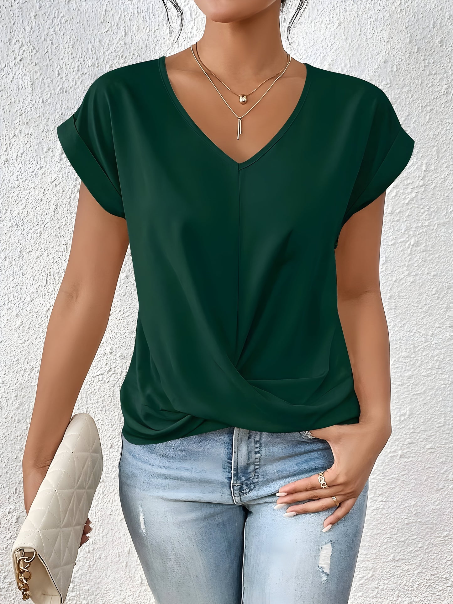 Ziva™ | Casual T-shirt with V-neck