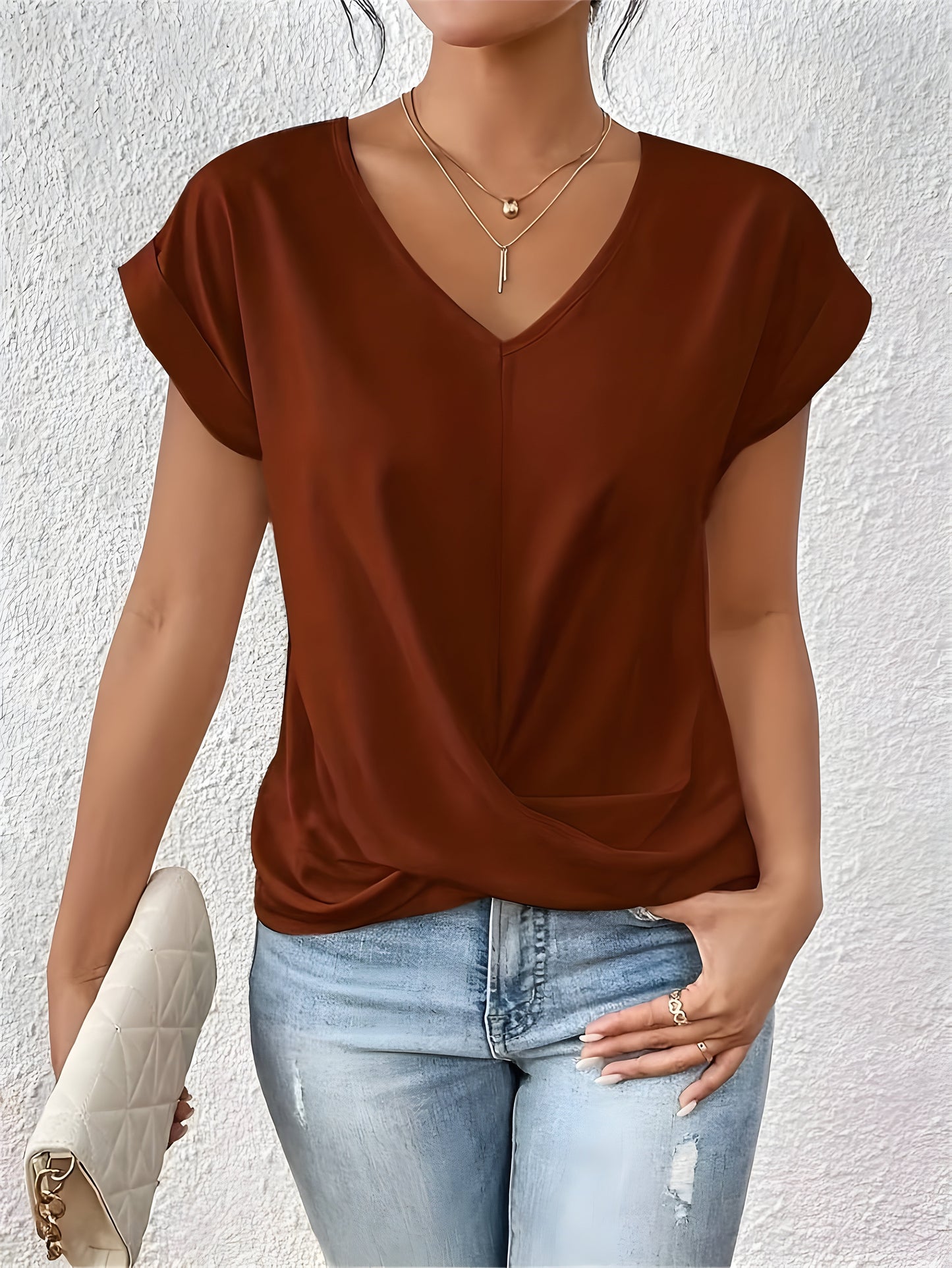 Ziva™ | Casual T-shirt with V-neck
