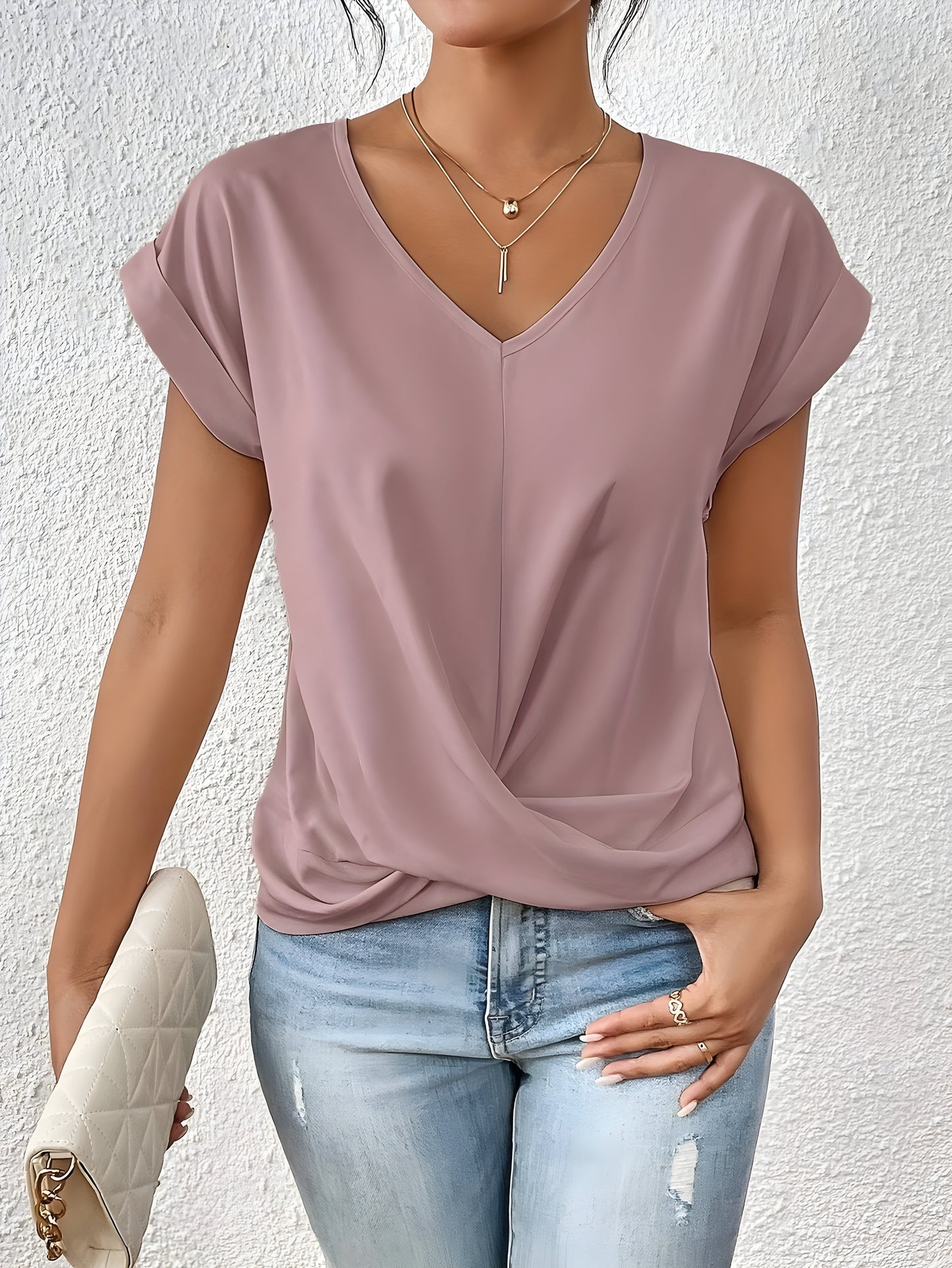 Ziva™ | Casual T-shirt with V-neck