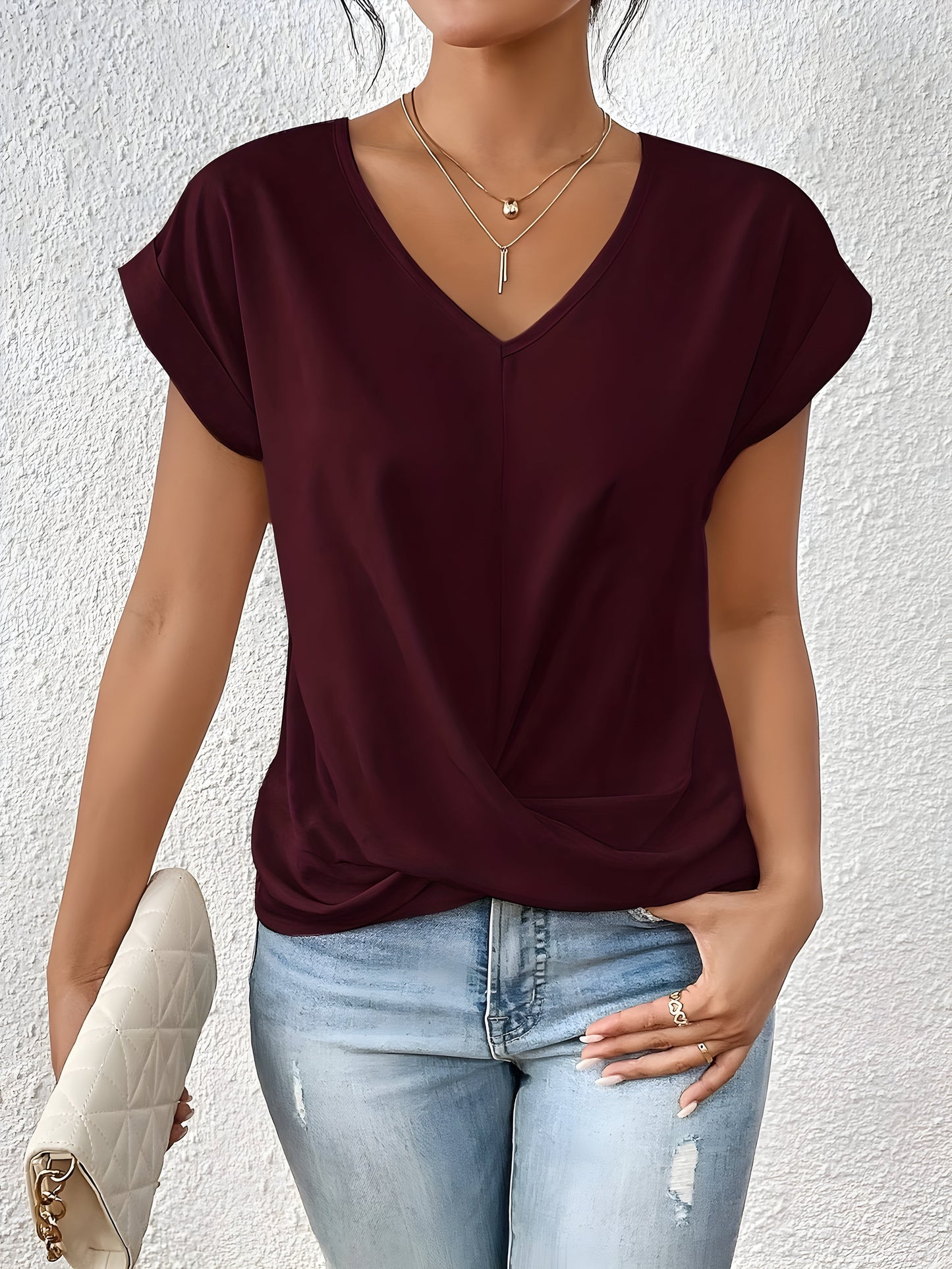 Ziva™ | Casual T-shirt with V-neck