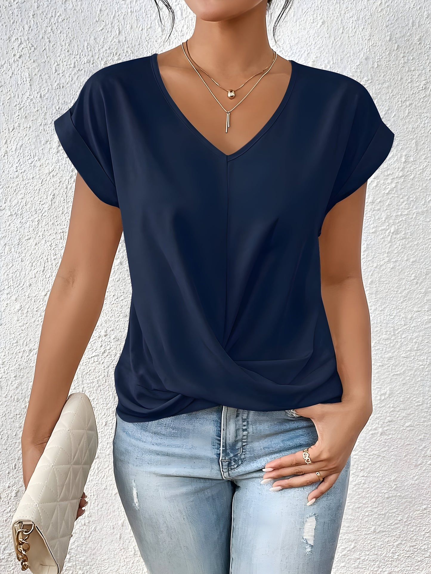 Ziva™ | Casual T-shirt with V-neck