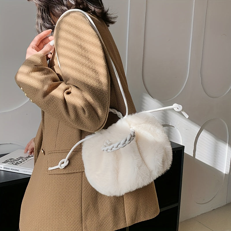 Fashionable solid color plush bag